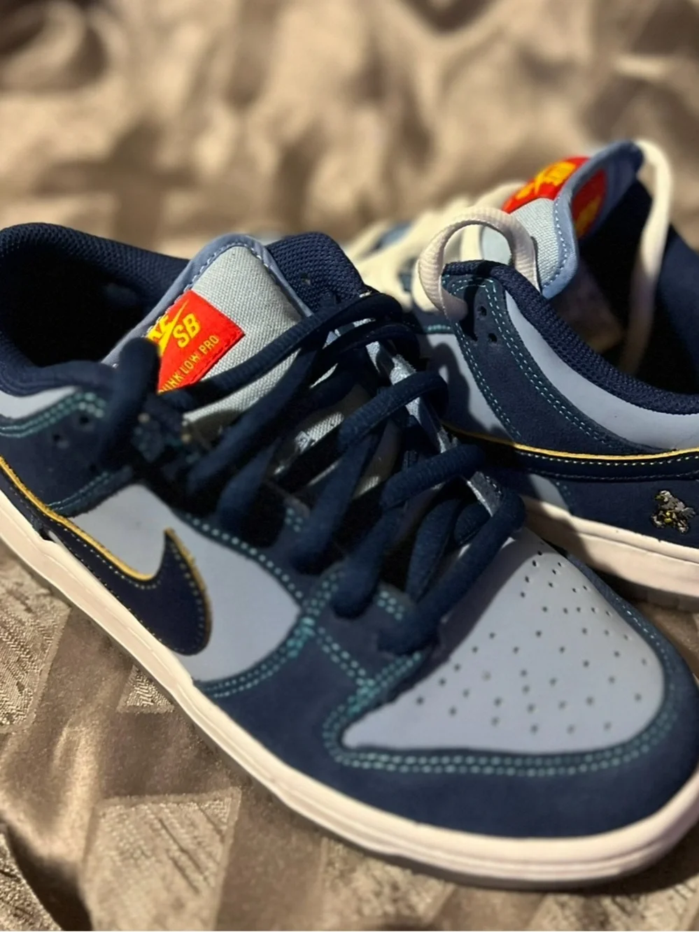 Nike SB Dunk Low Pro Why So Sad Predatory Bird Blue Sneakers Mens 6 Womens 7.5